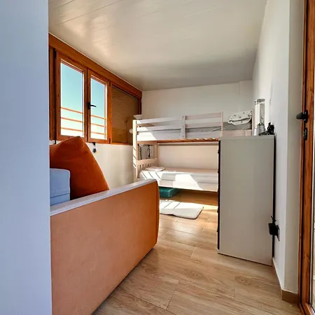 Appartement With Sea View, 4 Persons, Swimming Pool And Bbq Torrevieja